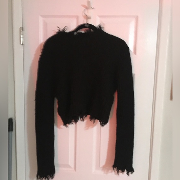 Crop frayed black sweater - Picture 2 of 7